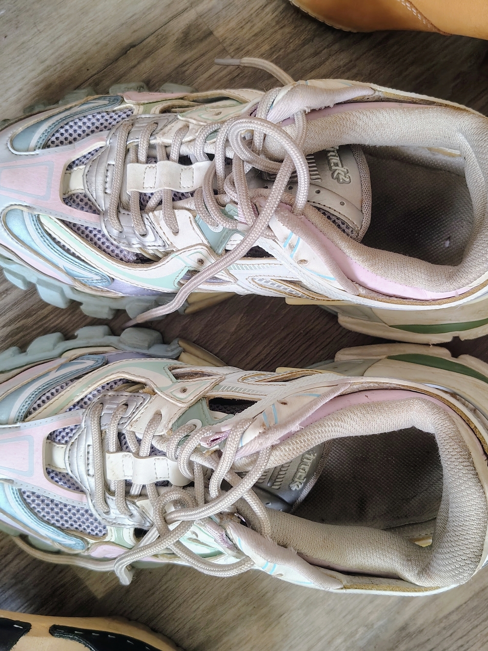 Balenciaga Size 40